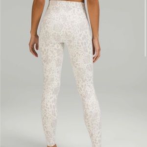 Align leggings. White antique camo size 4